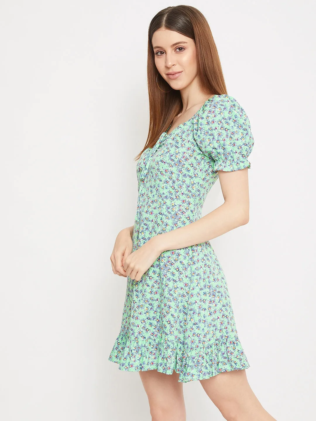 Berrylush Women Green Floral Printed Square Neck Mini Dress