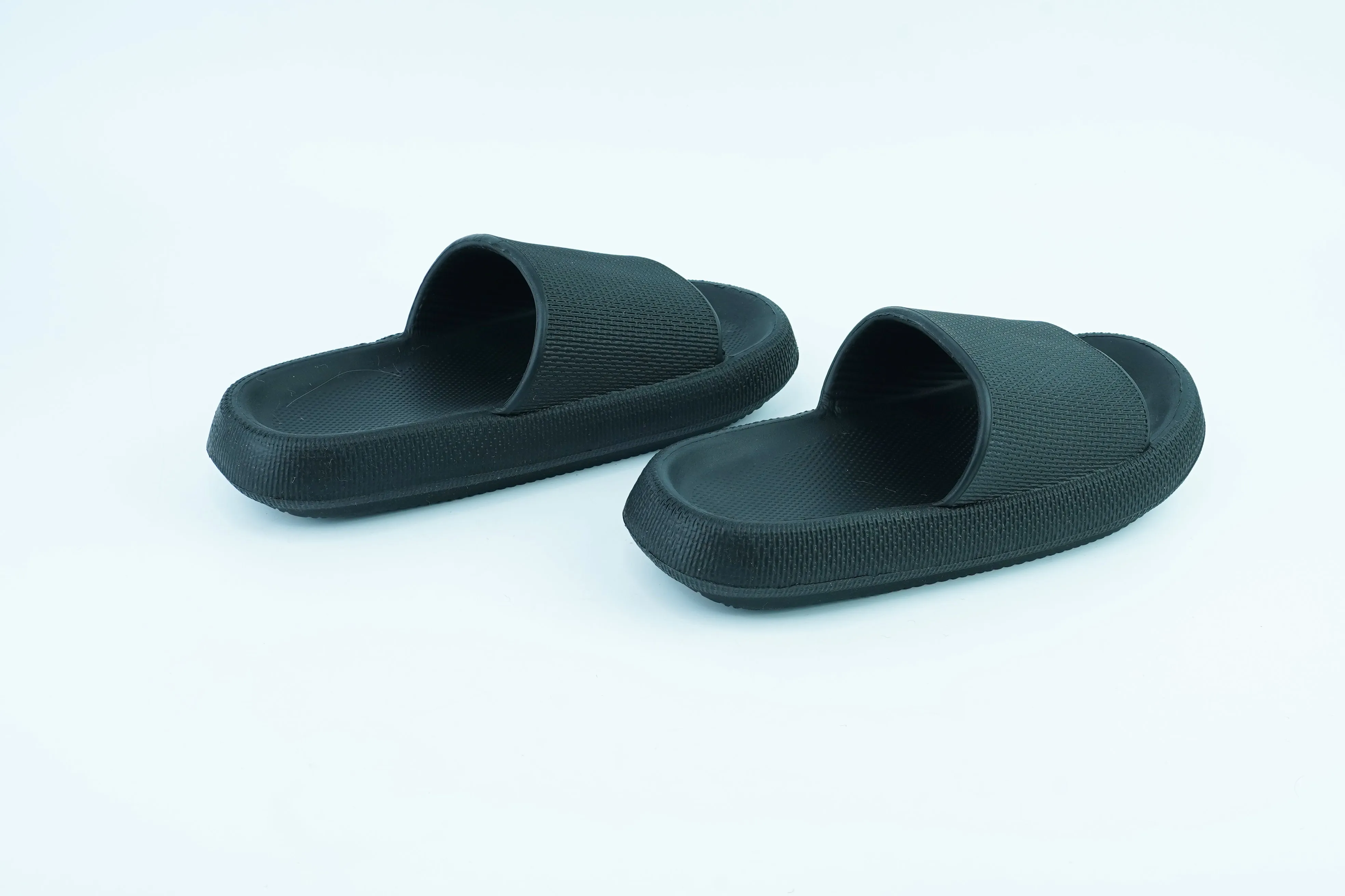 Black casual Slippers For Men