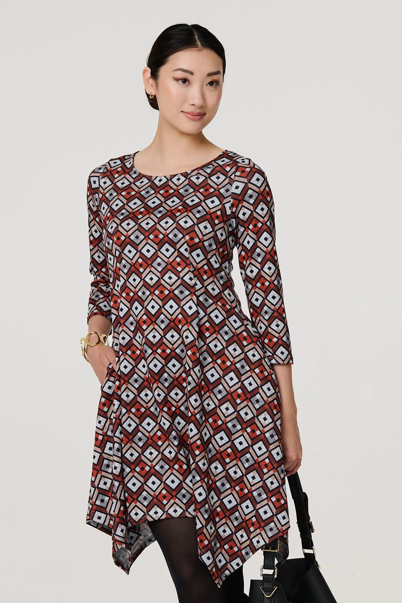 Geo Print Hanky Hem 3/4 Sleeve Midi Dress