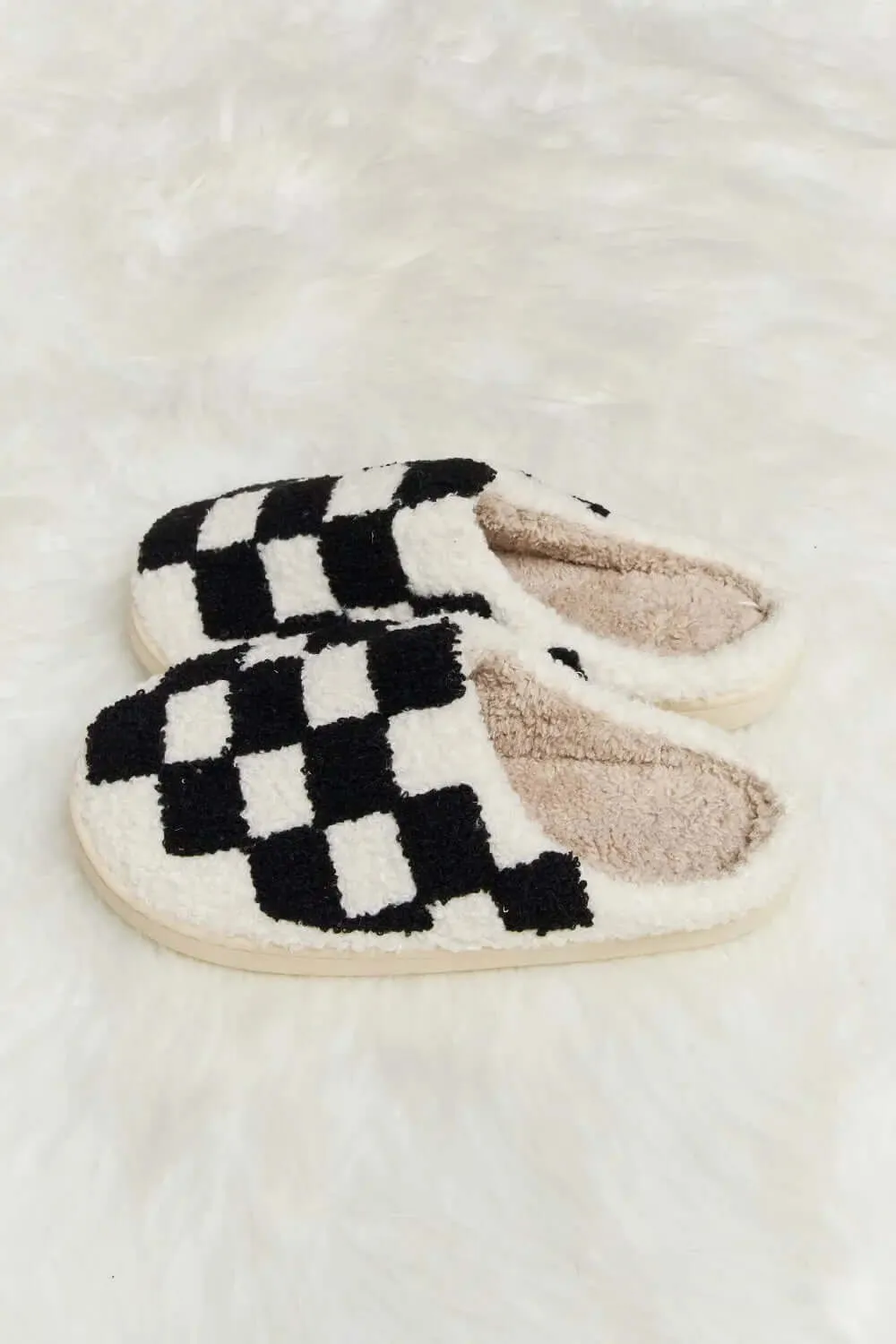 Melody Checkered Print Plush Slippers