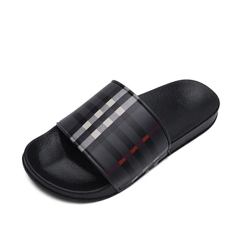 New Slippers Men Summer Wear Personality Trend Men One-word Casual Breathable Sandals